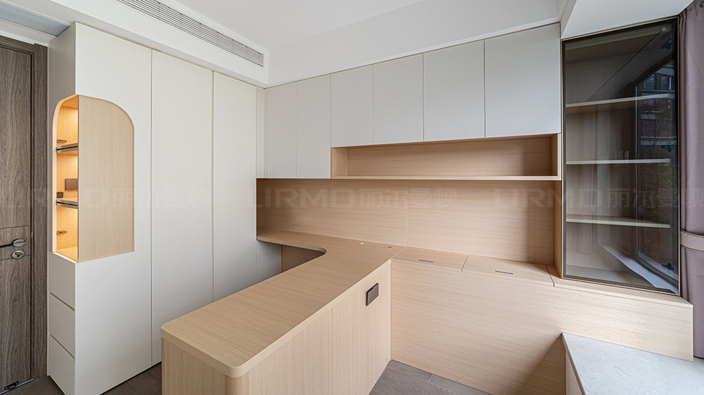 意式輕奢風(fēng)-軌道萬科悅府